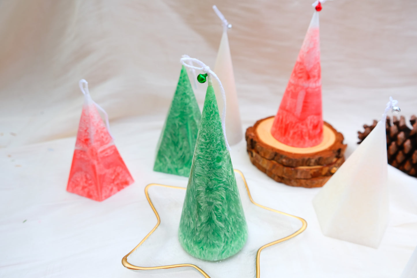 Christmas Classic Pillar Candle | Hexagonal pyramid - Cone